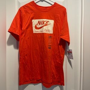 Nike Orange Short Sleeve Tee